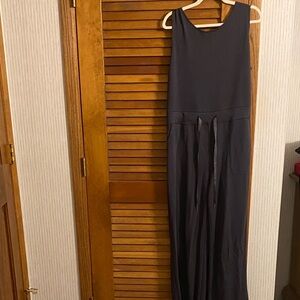 Elegant Black Sleeveless Jumpsuit